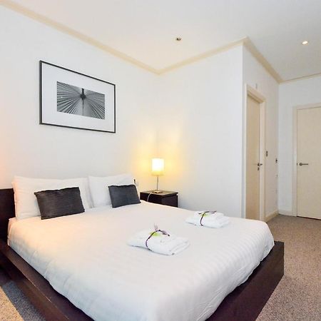 Canary Wharf - Corporate River View Apartments Londres Exterior foto